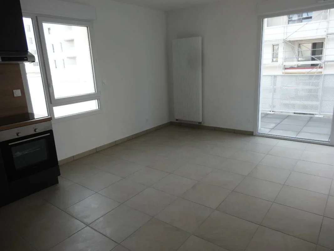 Appartement Rue Chantal Sandrin à Lyon