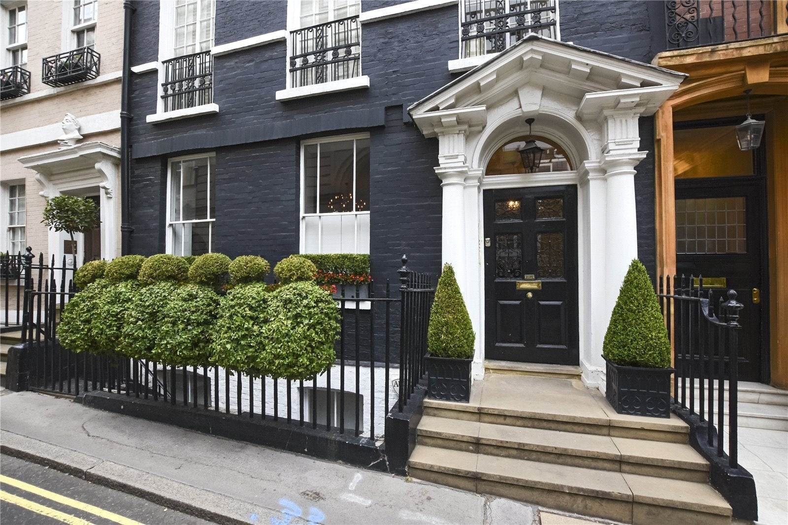 Flat Charles Street in City of Westminster