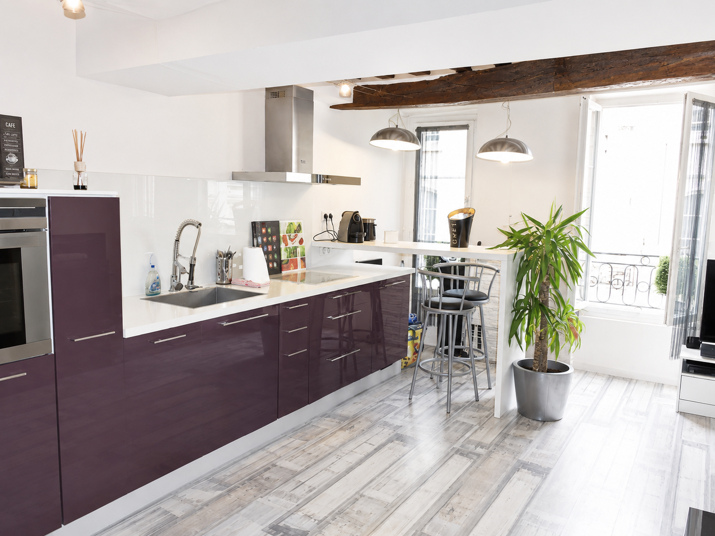 Flat Rue d'Aboukir in Paris