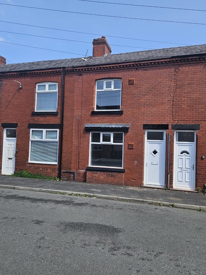 House Winstanley Street in Wigan