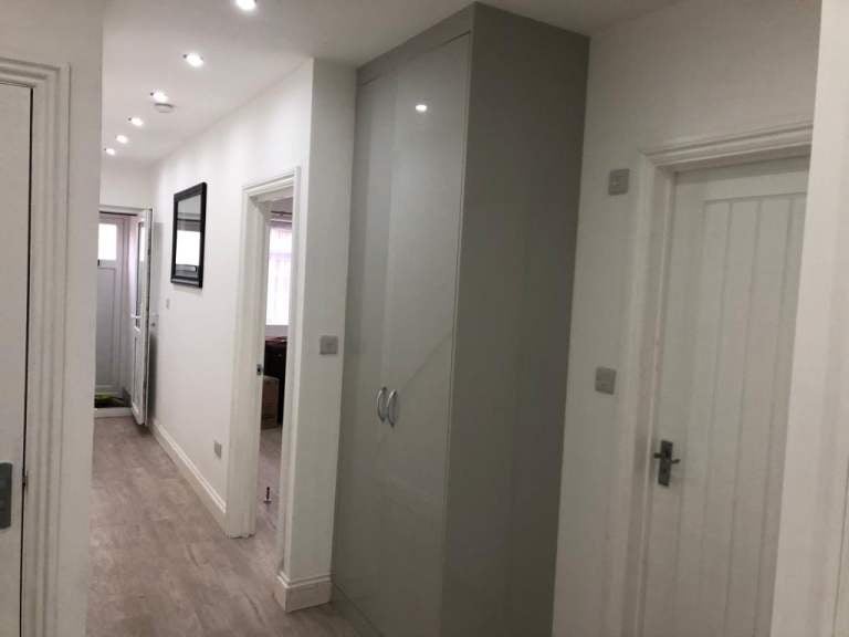 Flat Carlisle Gardens in Greater London