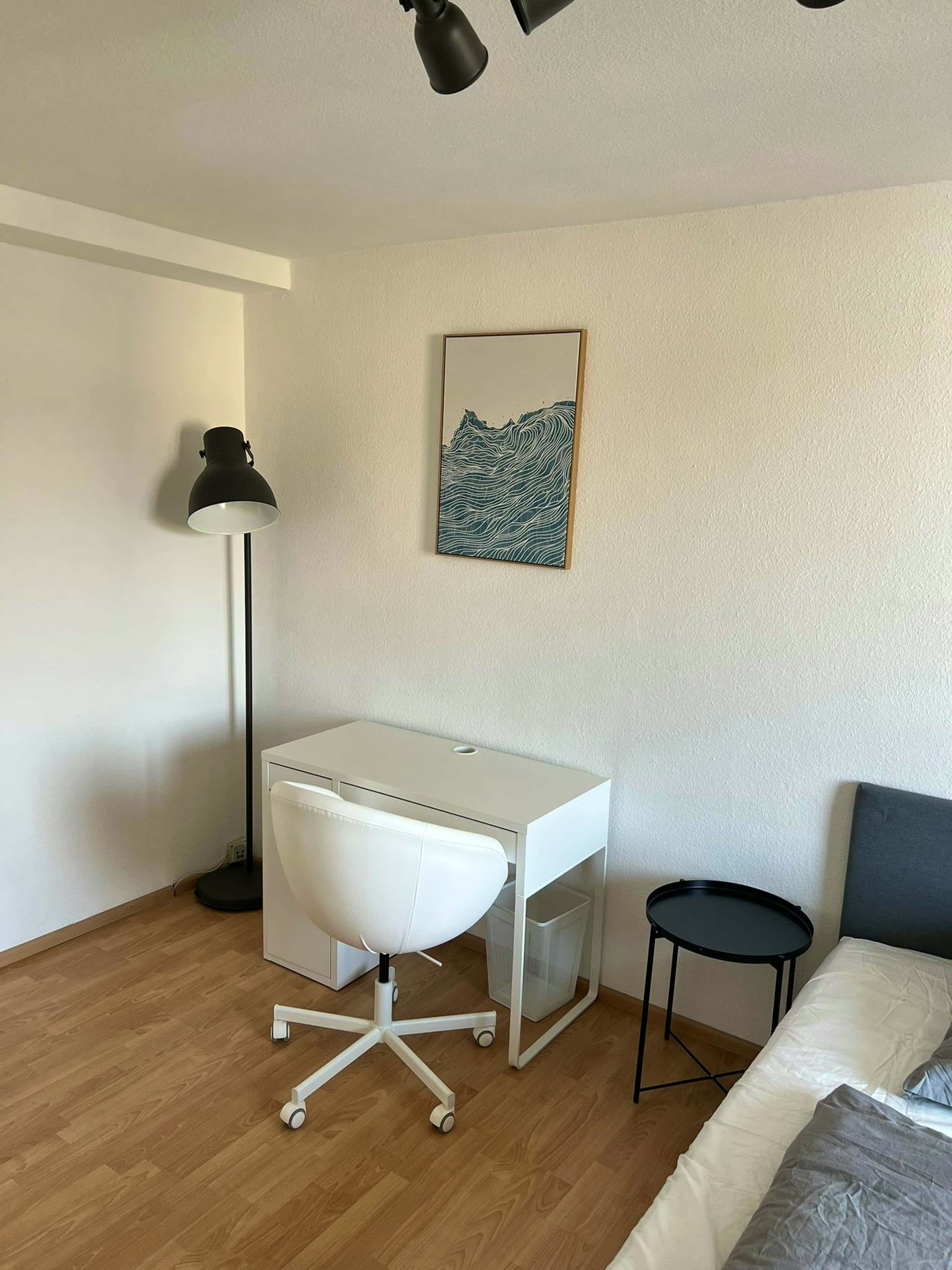 Zimmer Charlottenstraße in Stuttgart