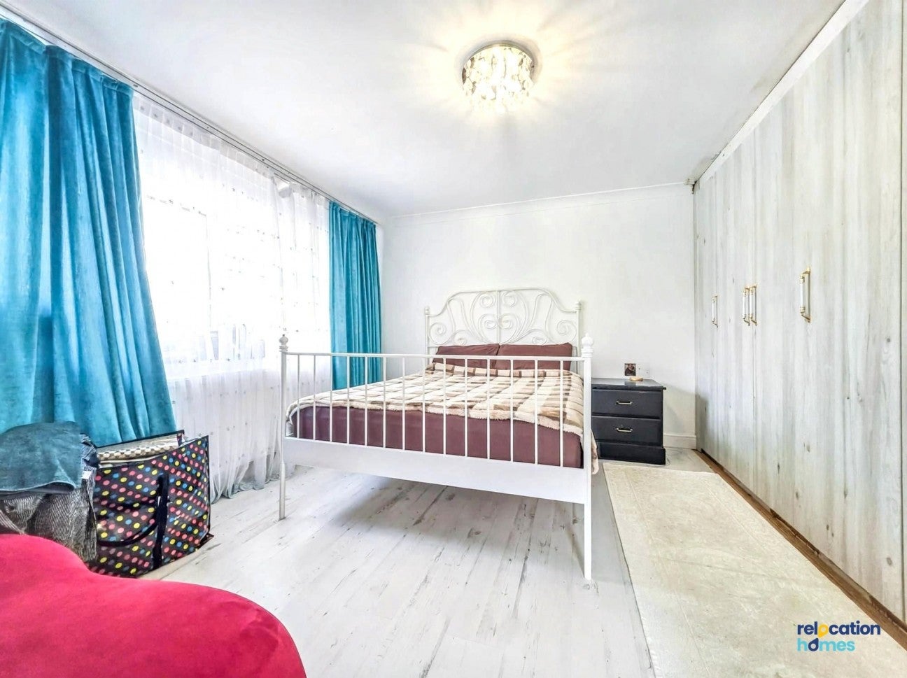 House Hydefield Close in Greater London