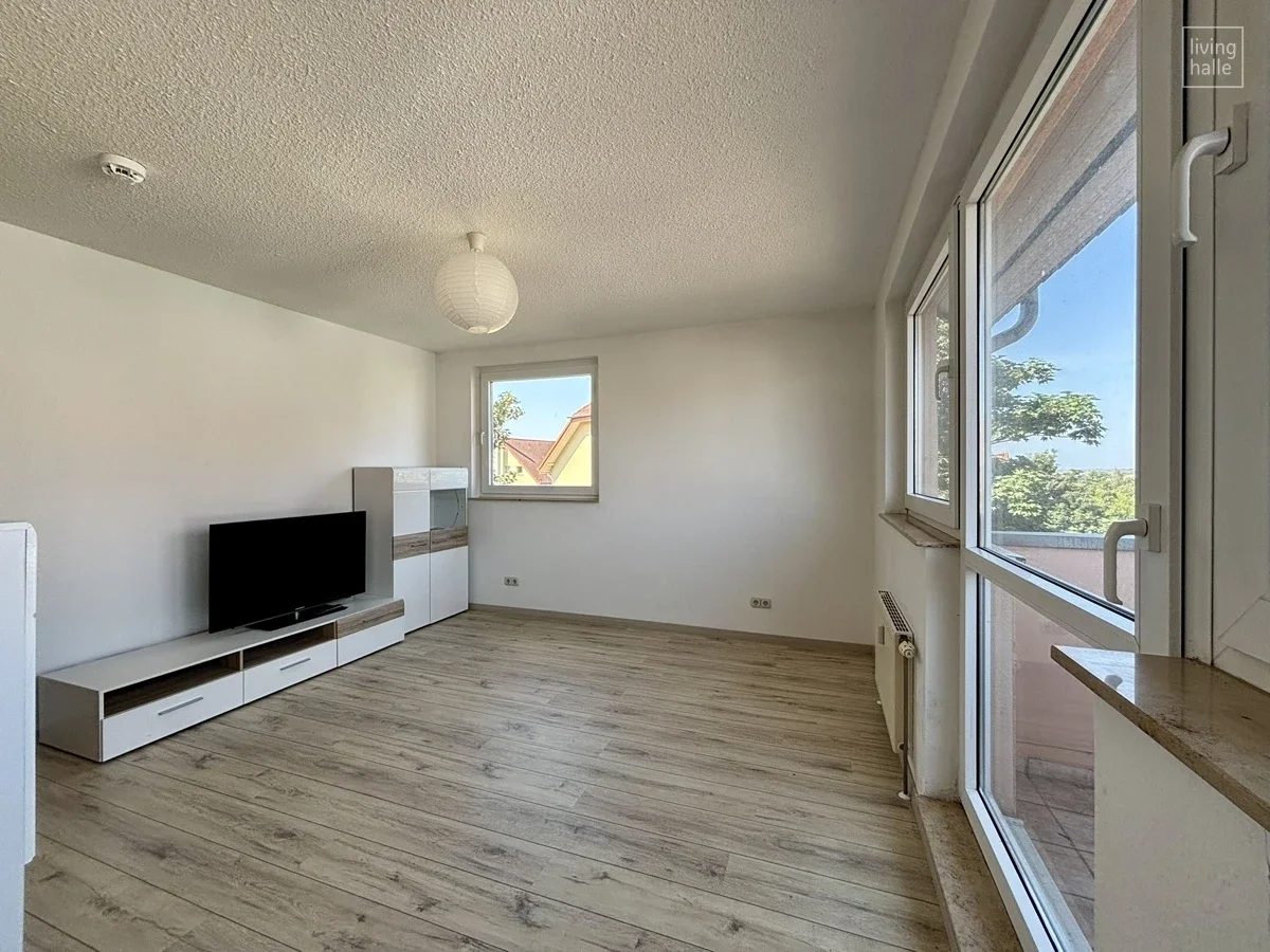 Wohnung Schillerplatz in Salzatal