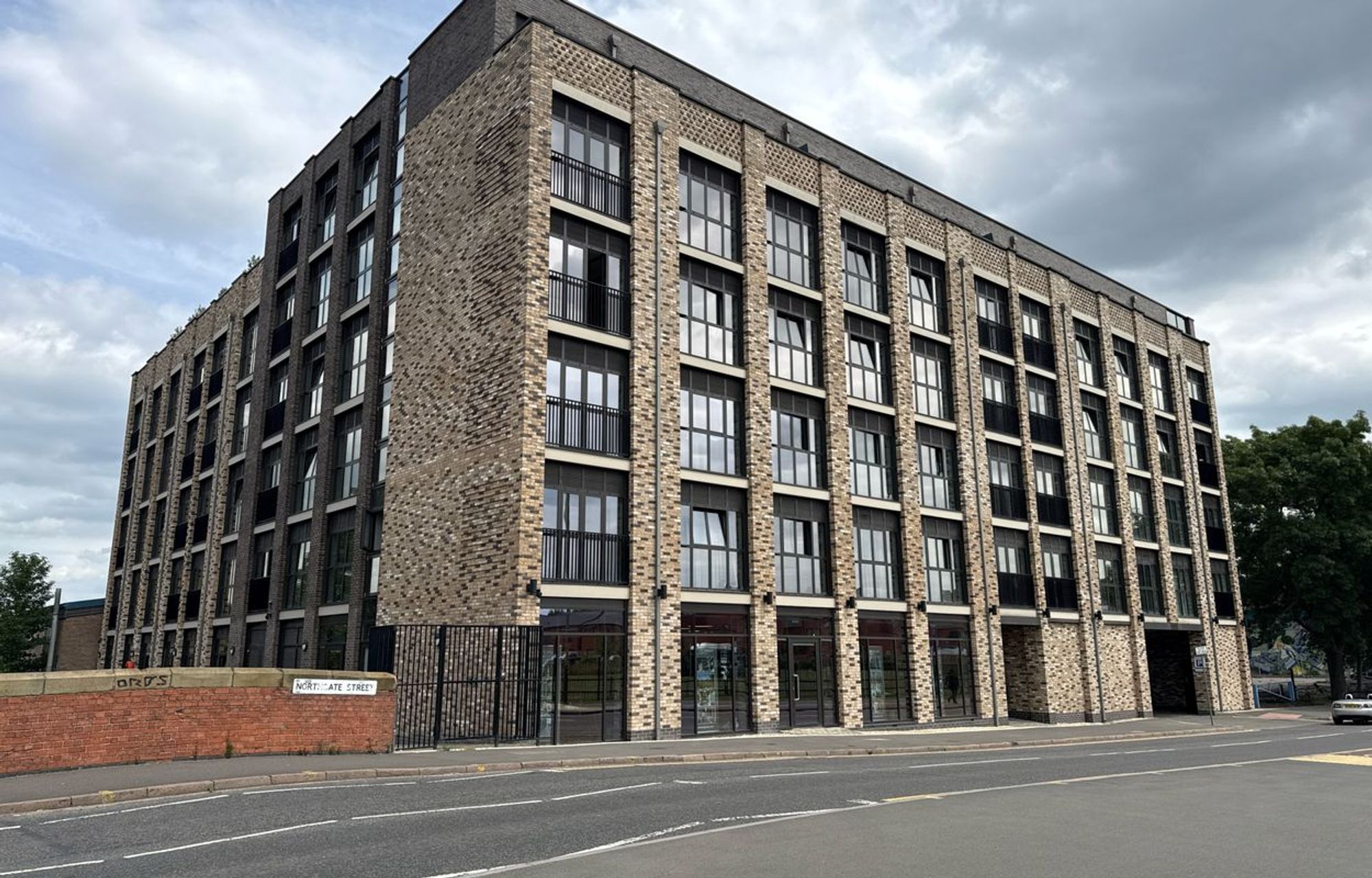 Flat Bowmars Lane in Leicester