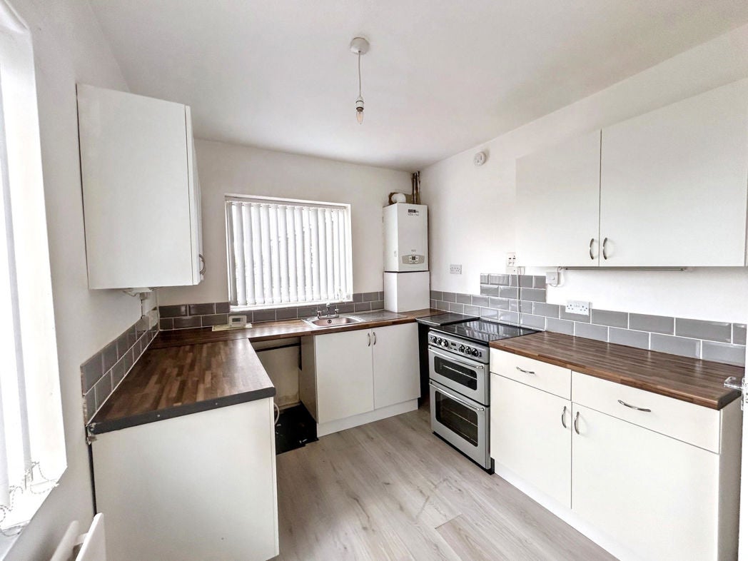 Flat Fallow Park Avenue in Newsham