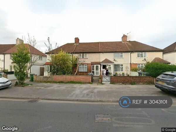 House Kingston Road in Greater London