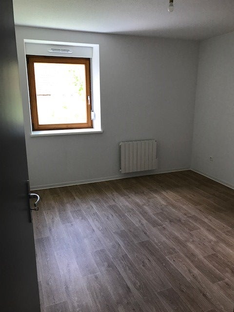 Flat Rue Principale in Lorentzen