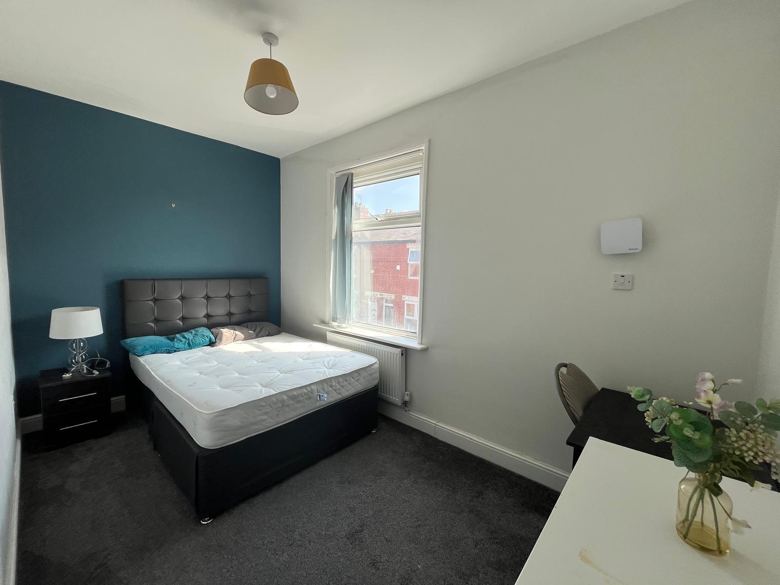 Room Wythburn Street in Salford