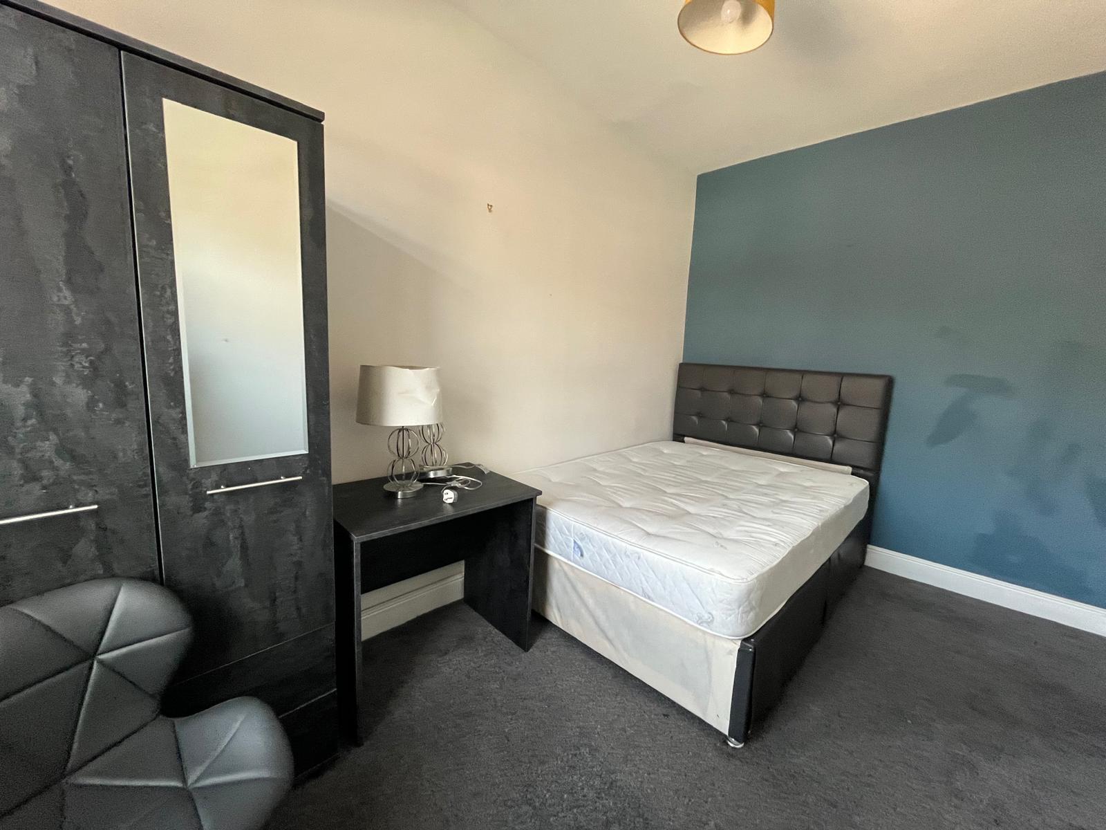 Room Wythburn Street in Salford