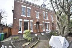 Room Talford Grove in Manchester