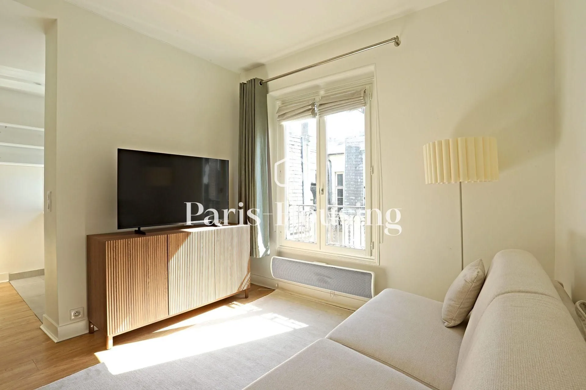 Appartement Rue Sarasate à Paris