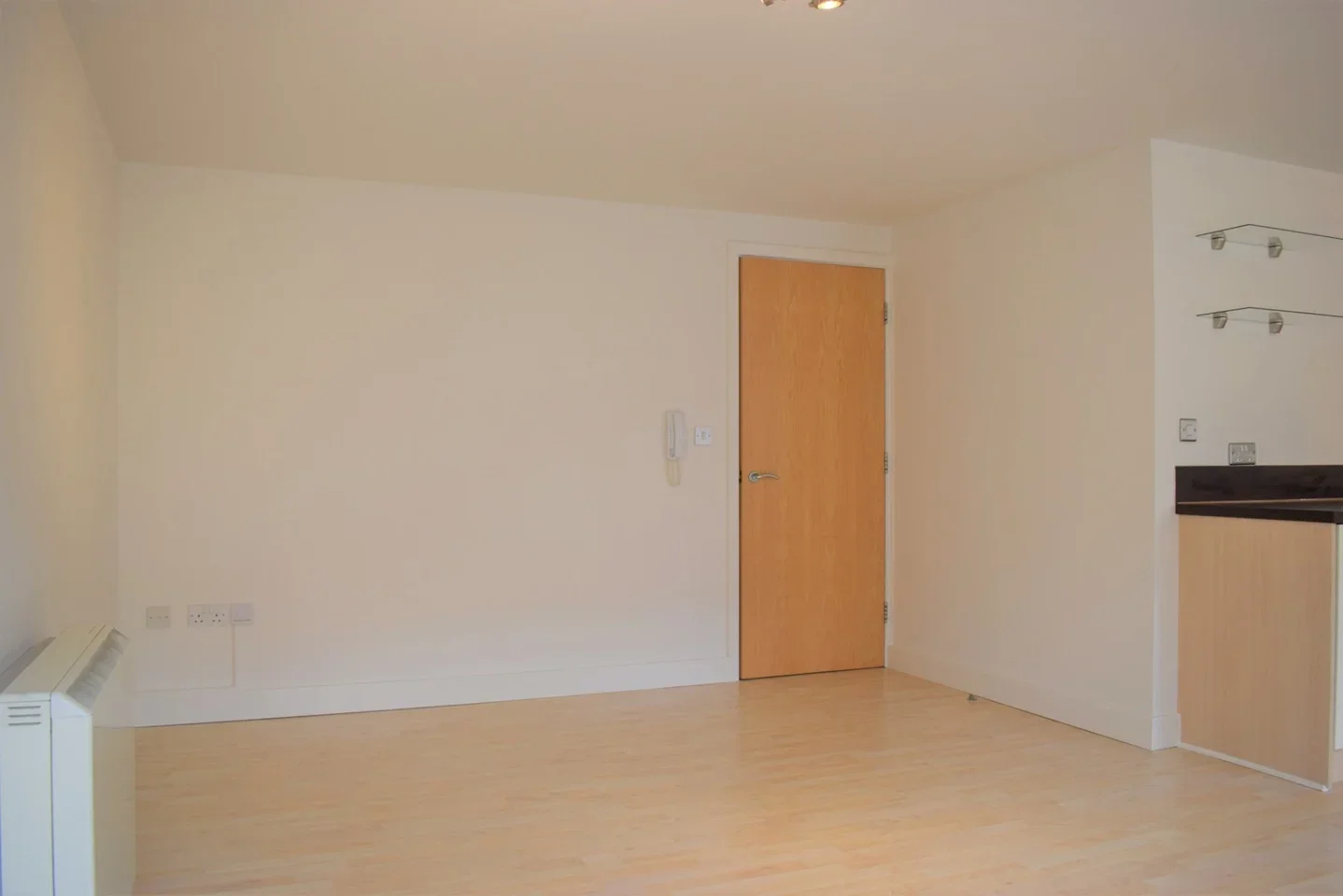 Flat Ockbrook Drive in Nottingham
