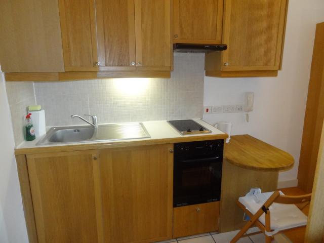 Flat Cartwright Gardens in Greater London