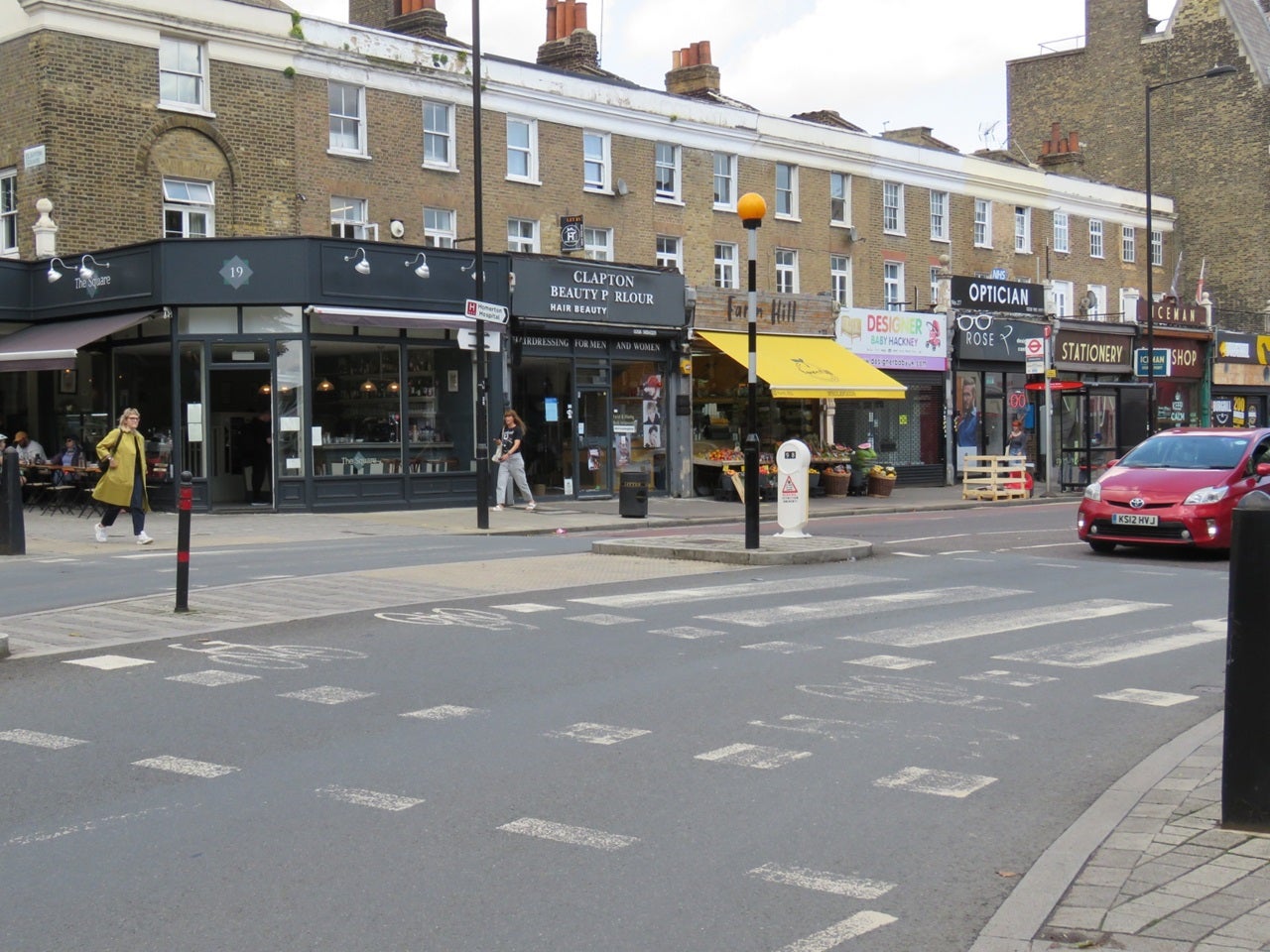 Flat Lower Clapton Road in Greater London
