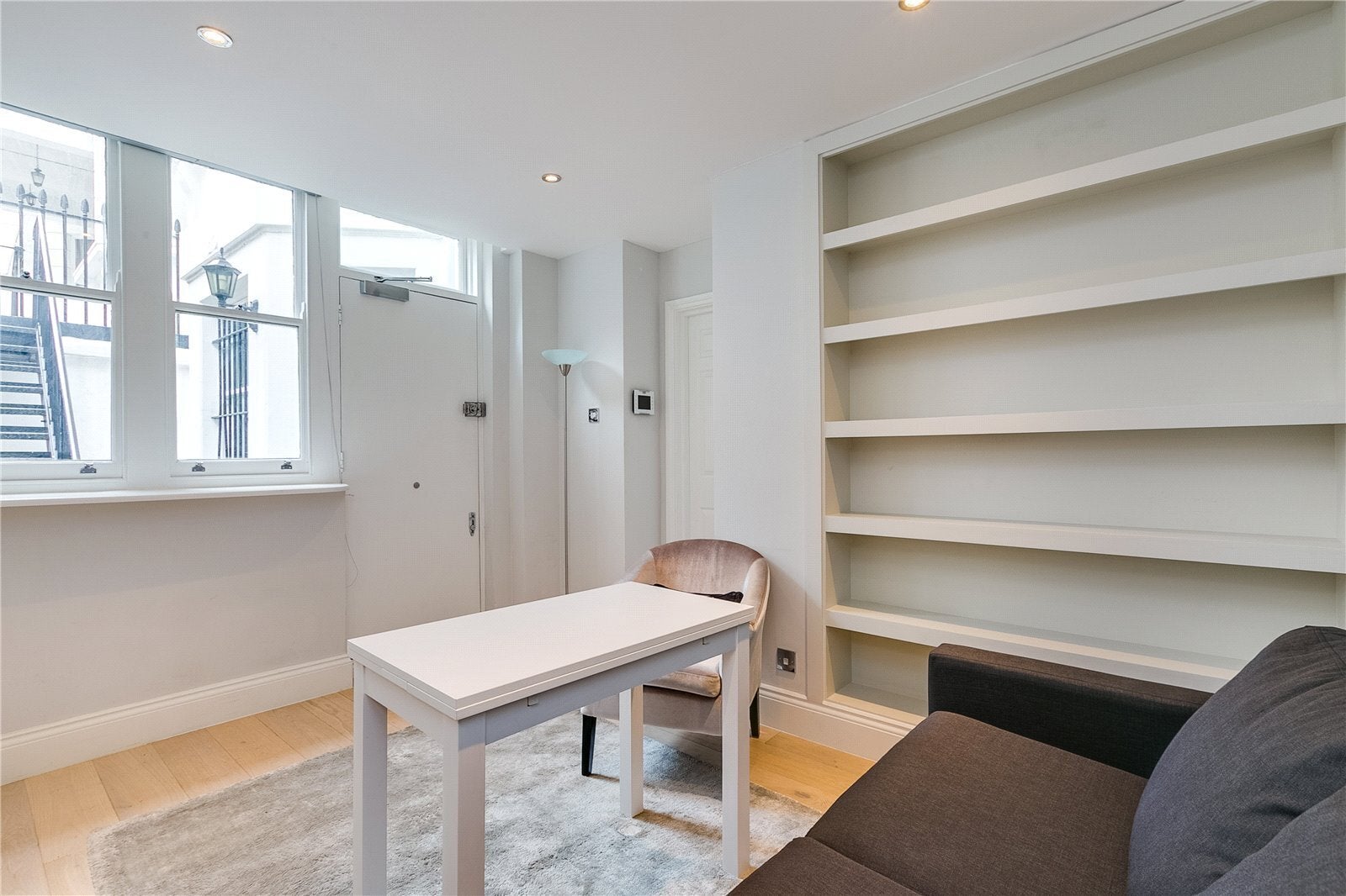 Flat Queen's Gate in Greater London