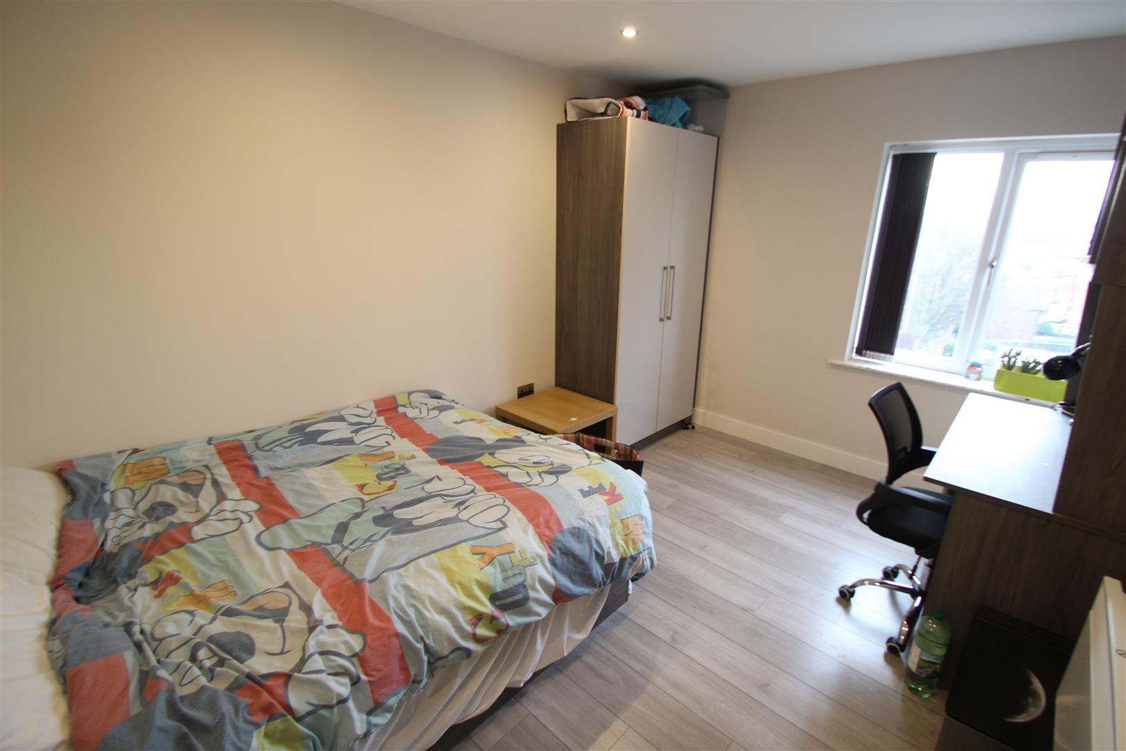 Flat Hartwell Road in Leeds