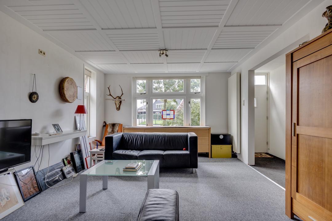 Twee-onder-één-kap te koop: Stationsweg Oost 229, Woudenberg