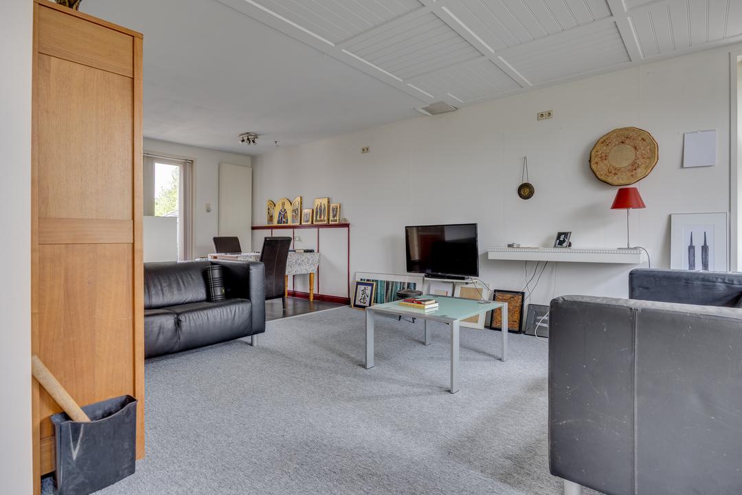 Twee-onder-één-kap te koop: Stationsweg Oost 229, Woudenberg