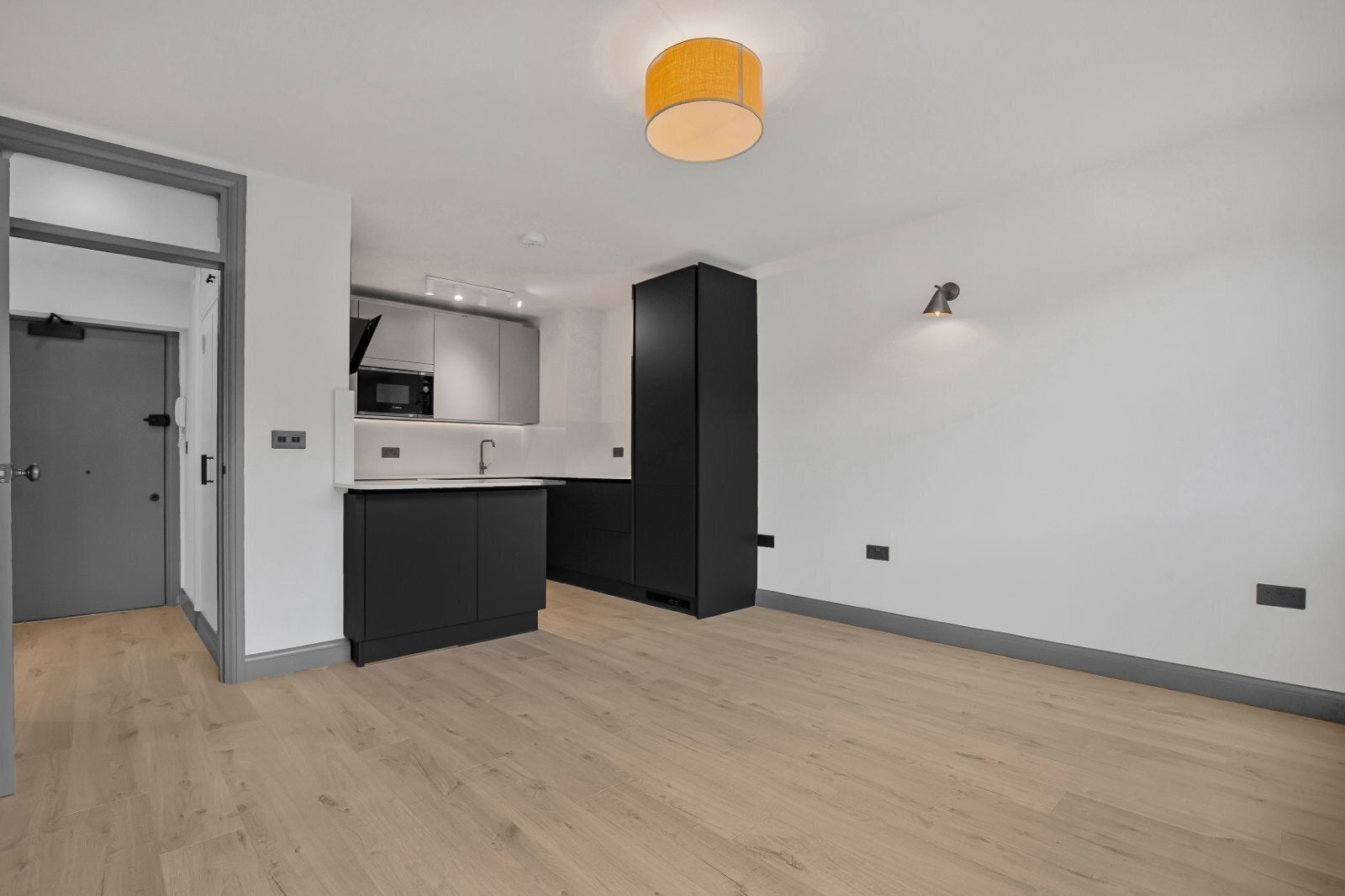 Flat Southampton Row in Greater London