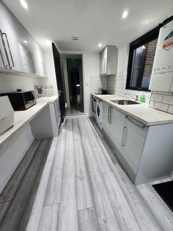 Room Northcote Road in Strood