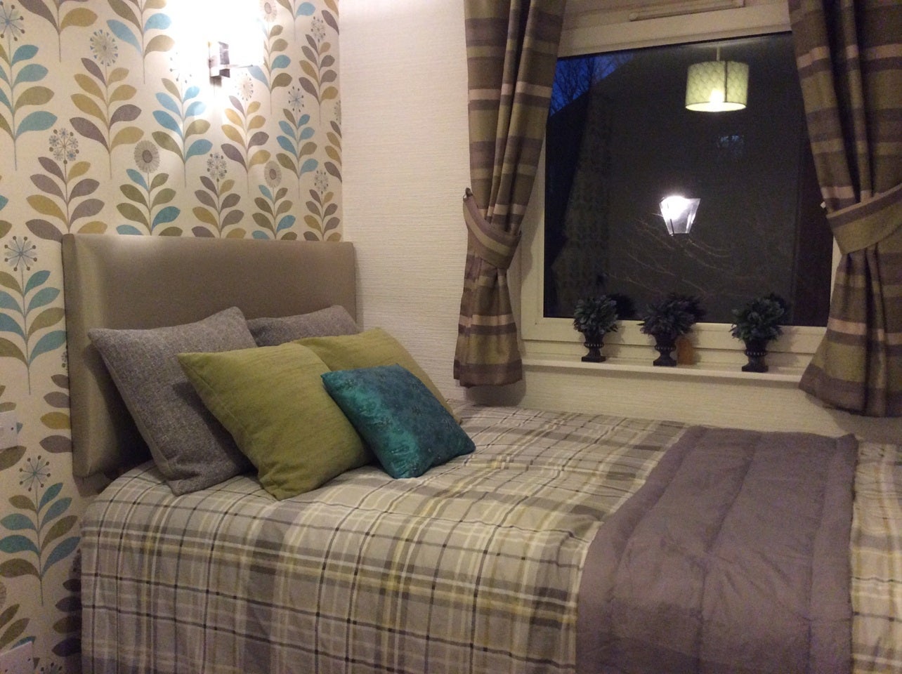 Room North Street in Gosport