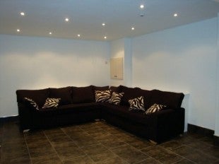 Flat Pershore Road in Birmingham