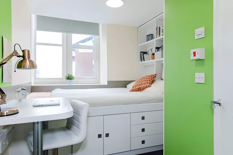 Room Berkeley Place in Bristol