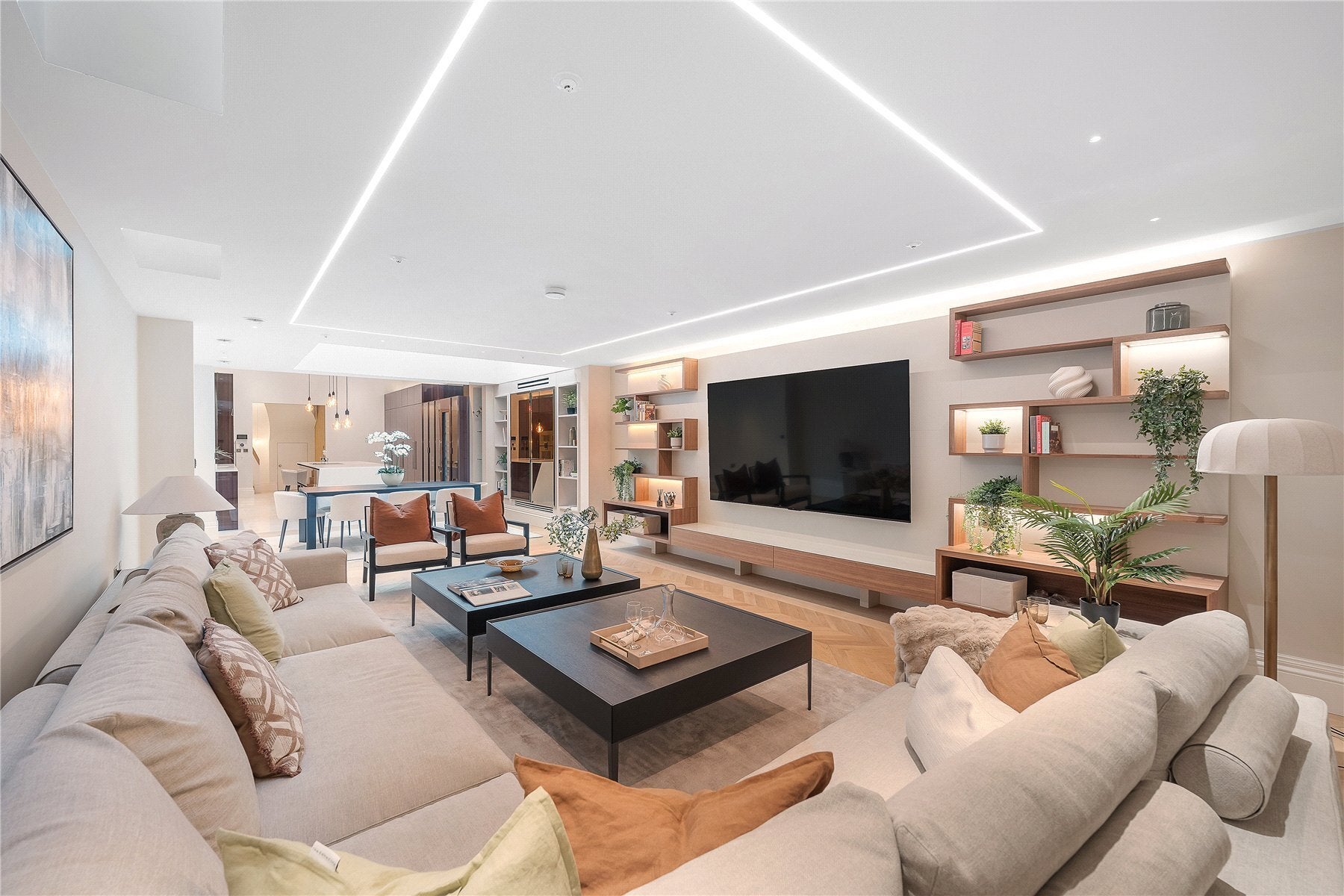 House Priory Walk in Greater London