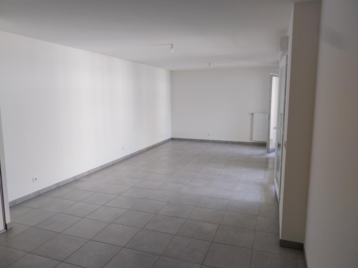 Appartement Avenue Charles de Gaulle à Tassin-la-Demi-Lune