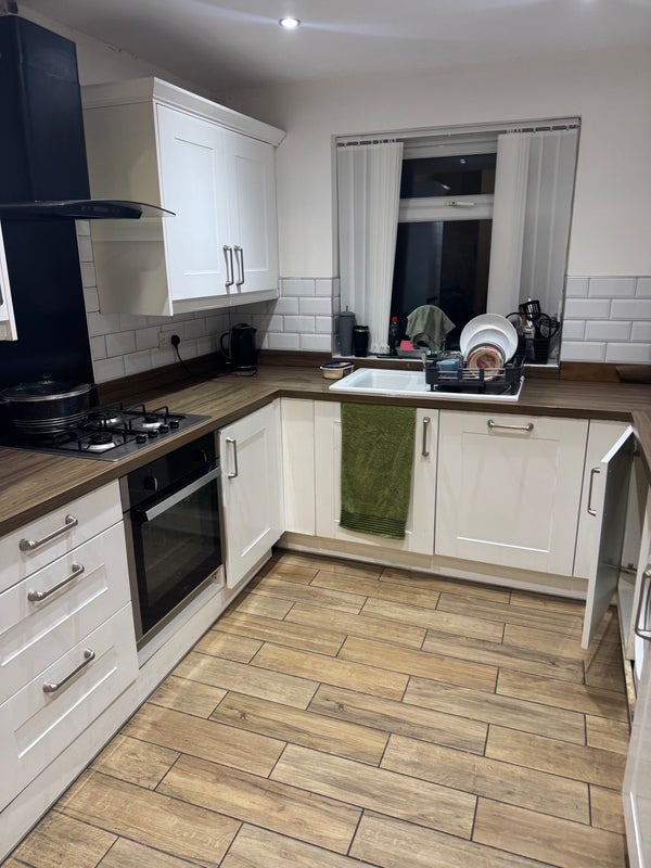 Room Back Elm Street in Bury