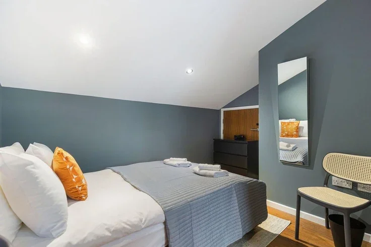 Flat Westland Place in Greater London