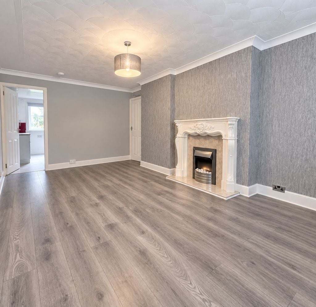 Flat Shandon Crescent in Balloch