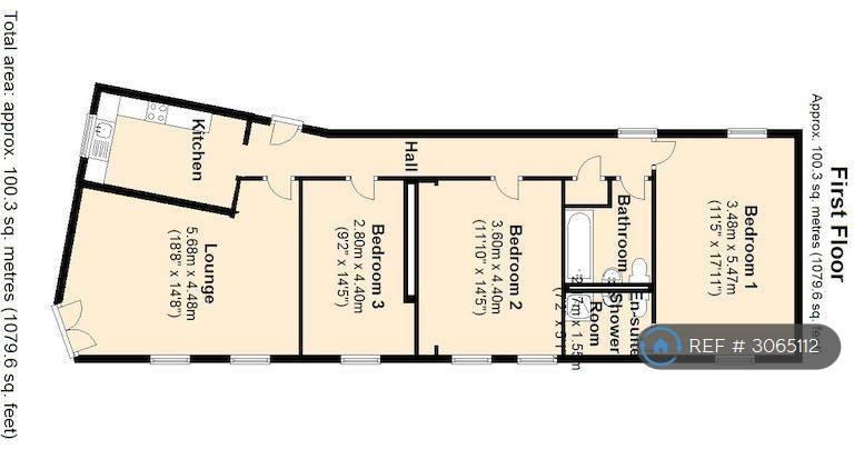 Flat Hinton Road in Greater London