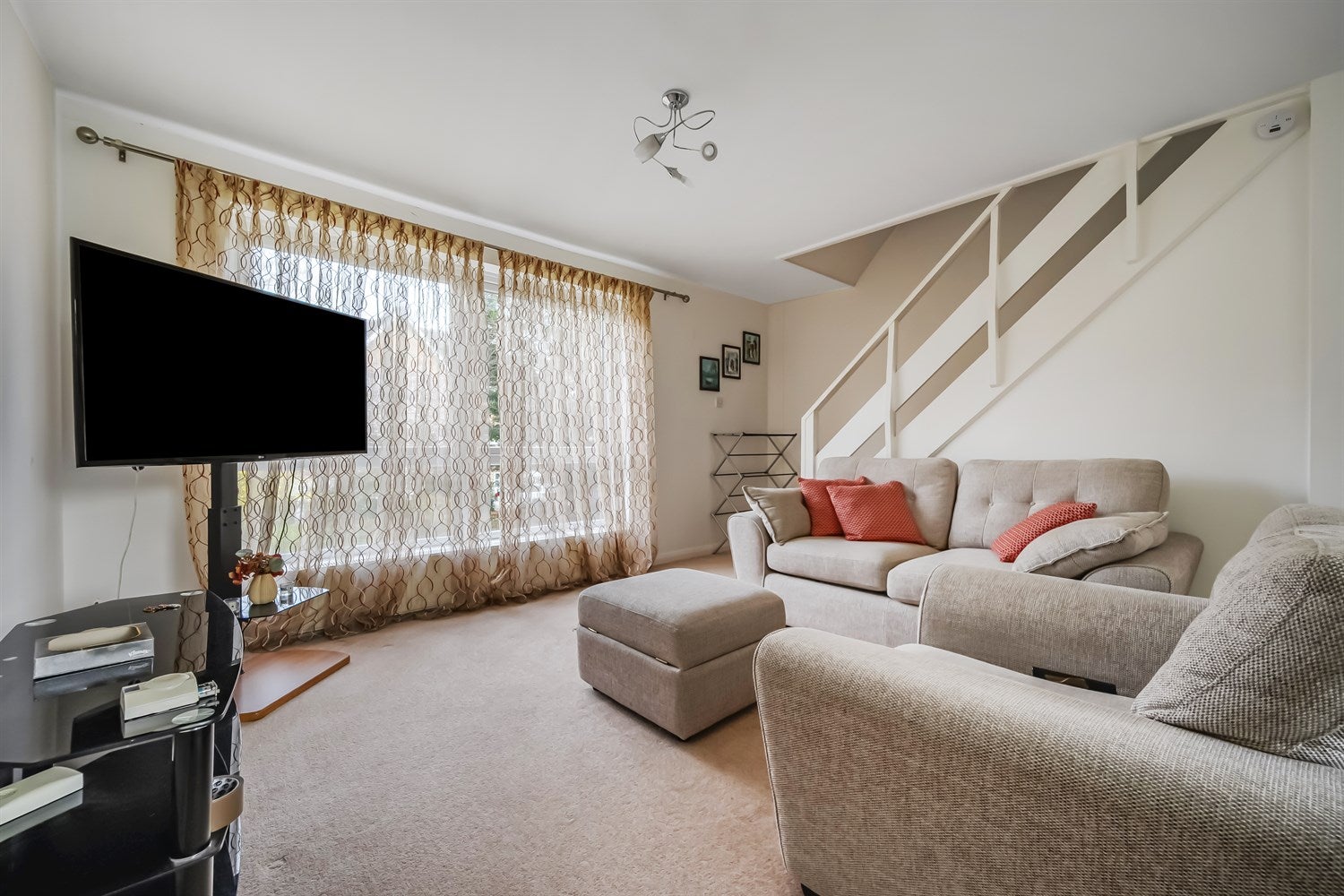 Flat Morton Court in Reading