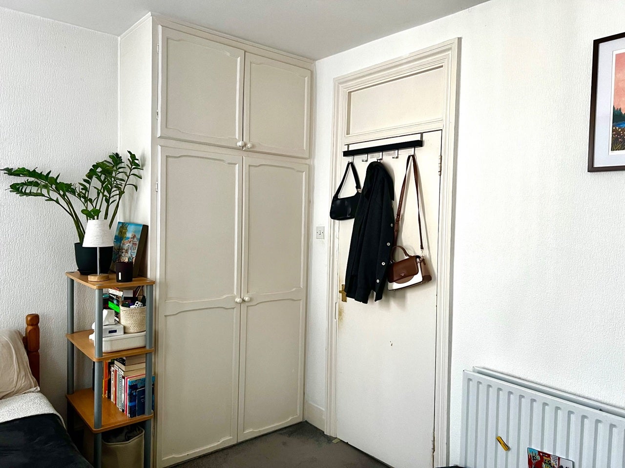 Room De Laune Street in Greater London