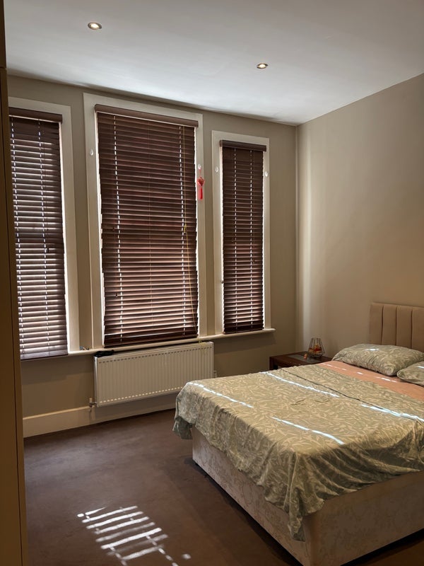 Flat Mornington Avenue in Greater London