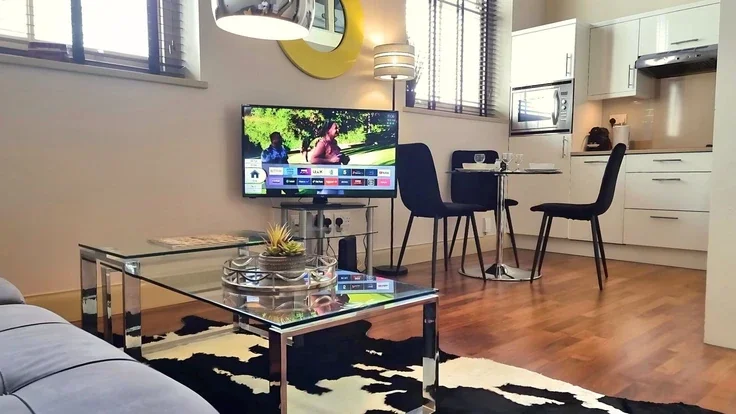 Flat Ladbroke Grove in Greater London