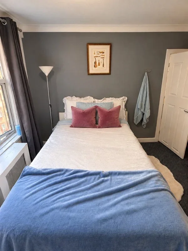 Room Park West Place in City of Westminster