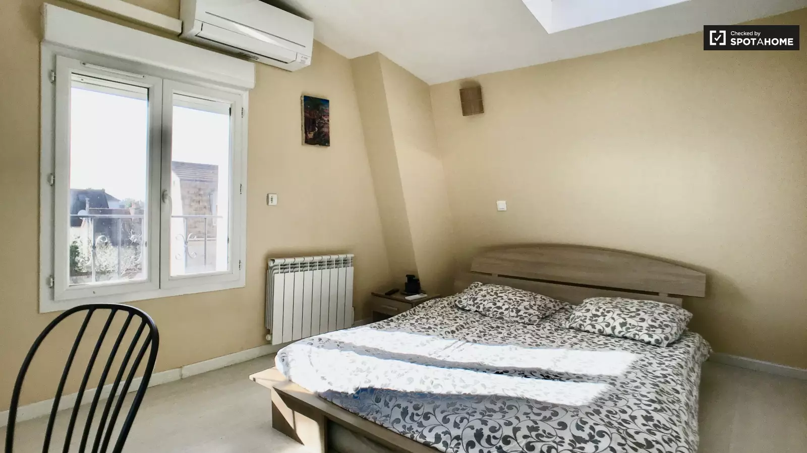 Flat Rue des Bleuets in Choisy-le-Roi