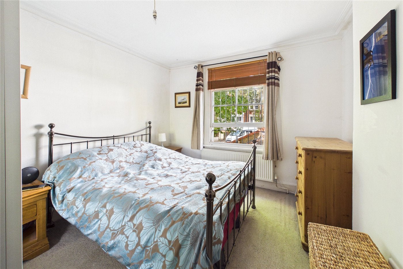 Flat Deerbrook Road in Greater London
