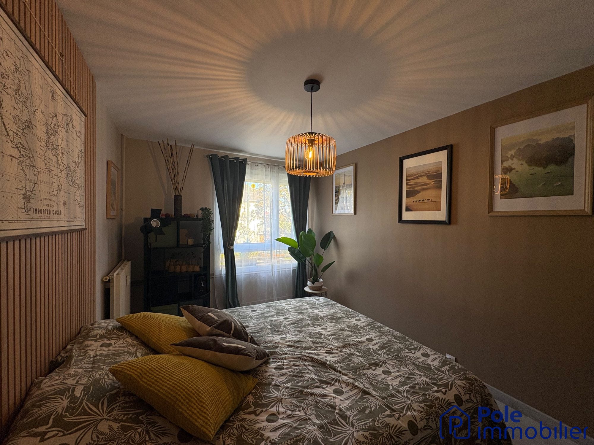 Flat Avenue Albert 1er in Caen