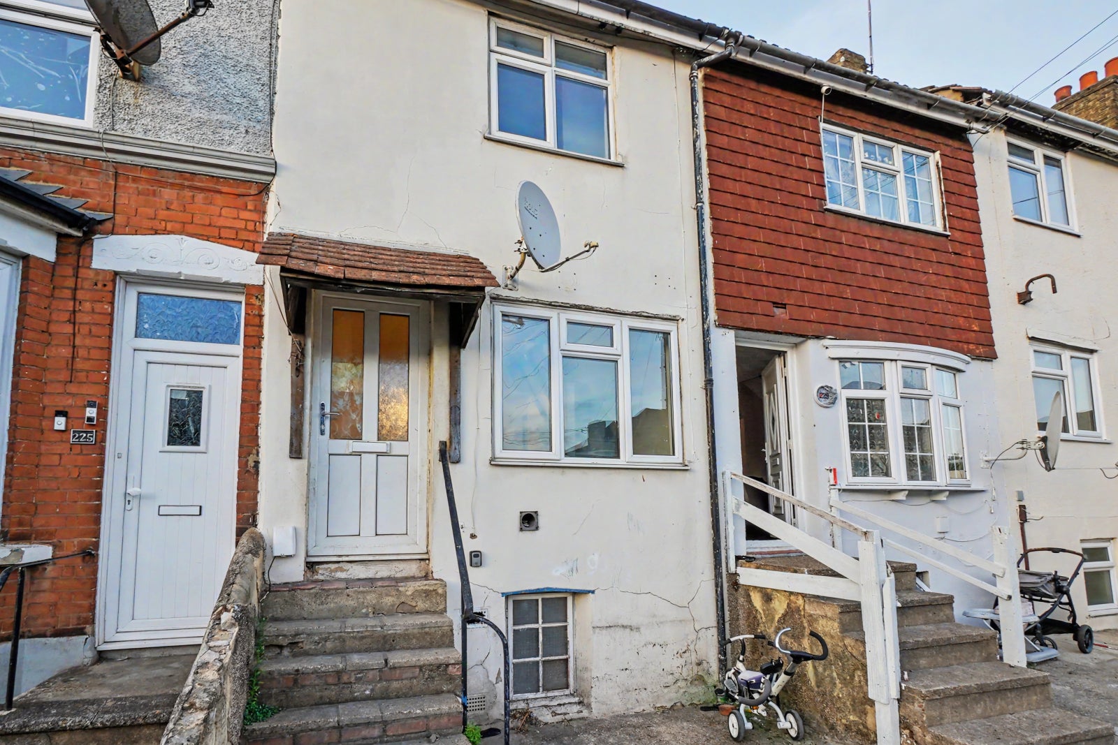 House Luton Road in Chatham