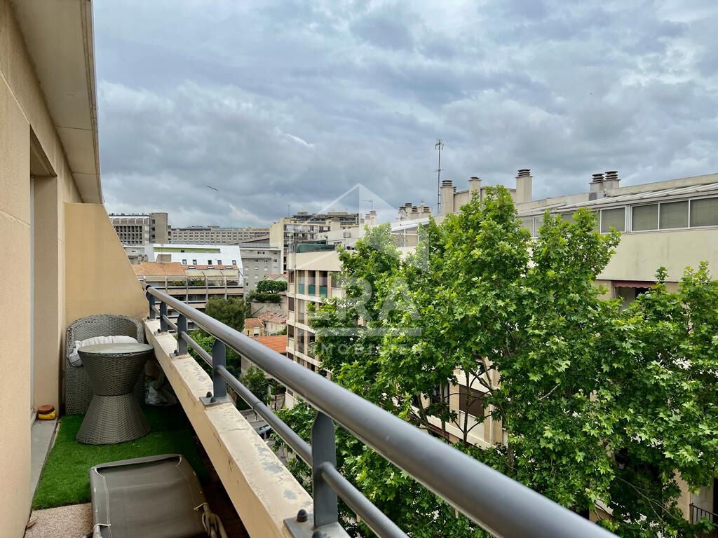Flat Rue de l'Escalon in Marseille