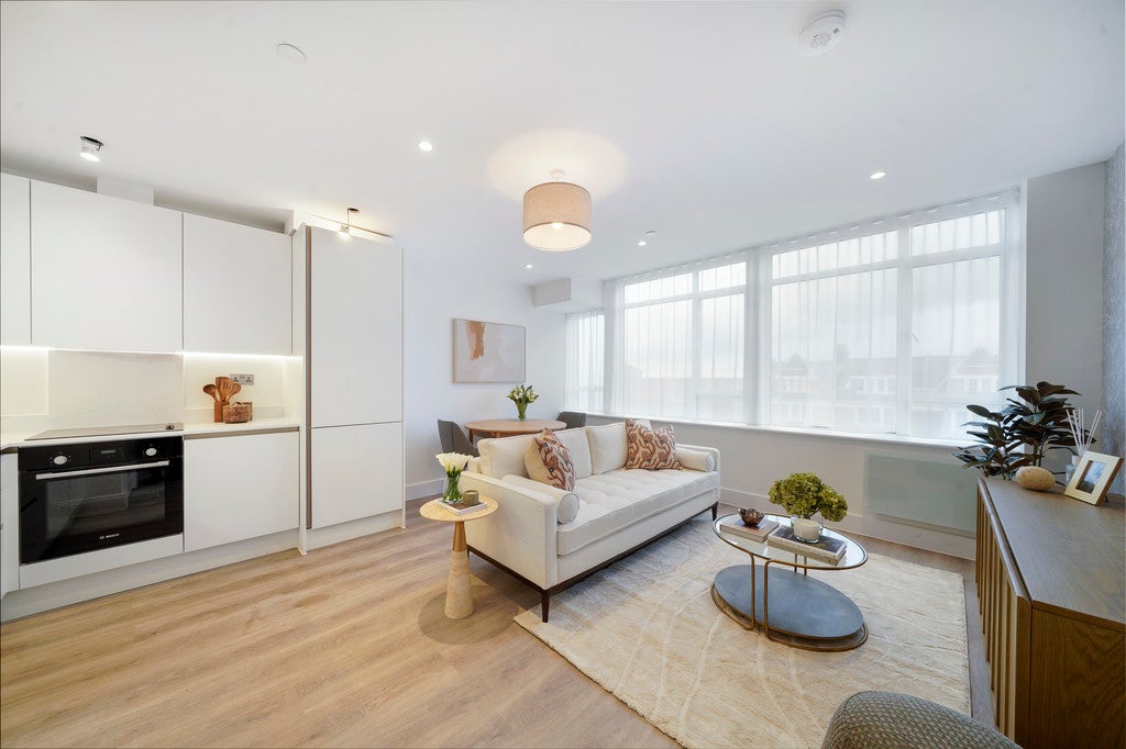 Flat Gracefield Gardens in Greater London
