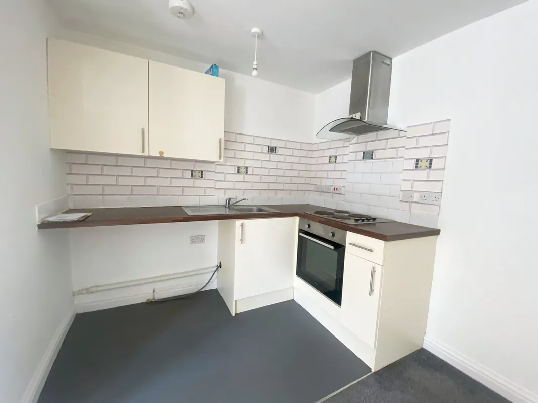 Flat Palmerston Road in Bournemouth