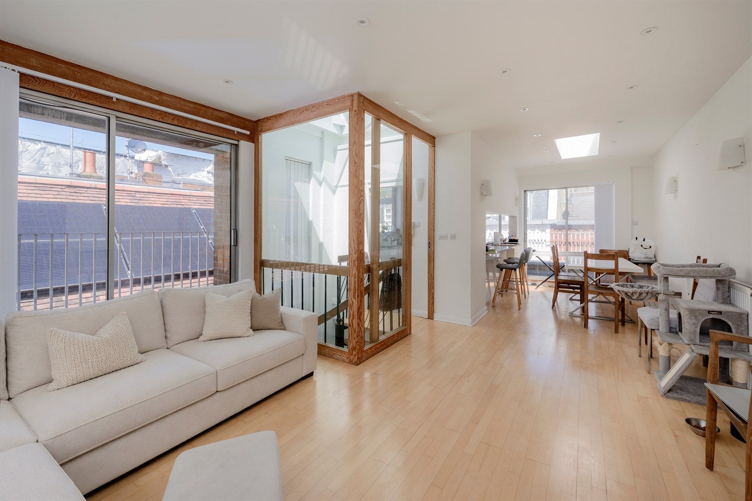 House Adam and Eve Mews in Greater London