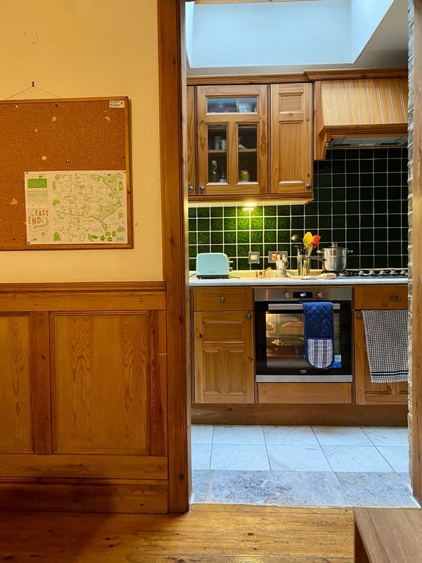 Room Elwin Street in Greater London