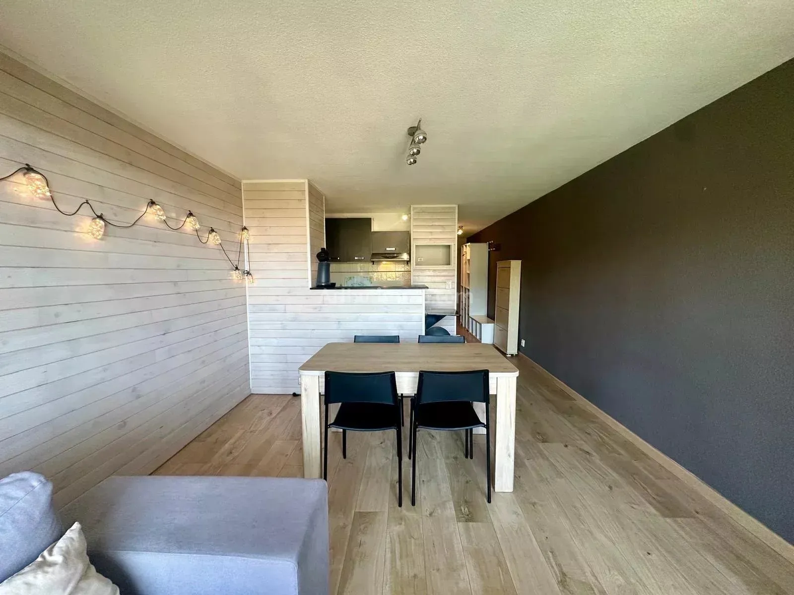 Flat Avenue Bel-Air in Villeneuve-Loubet