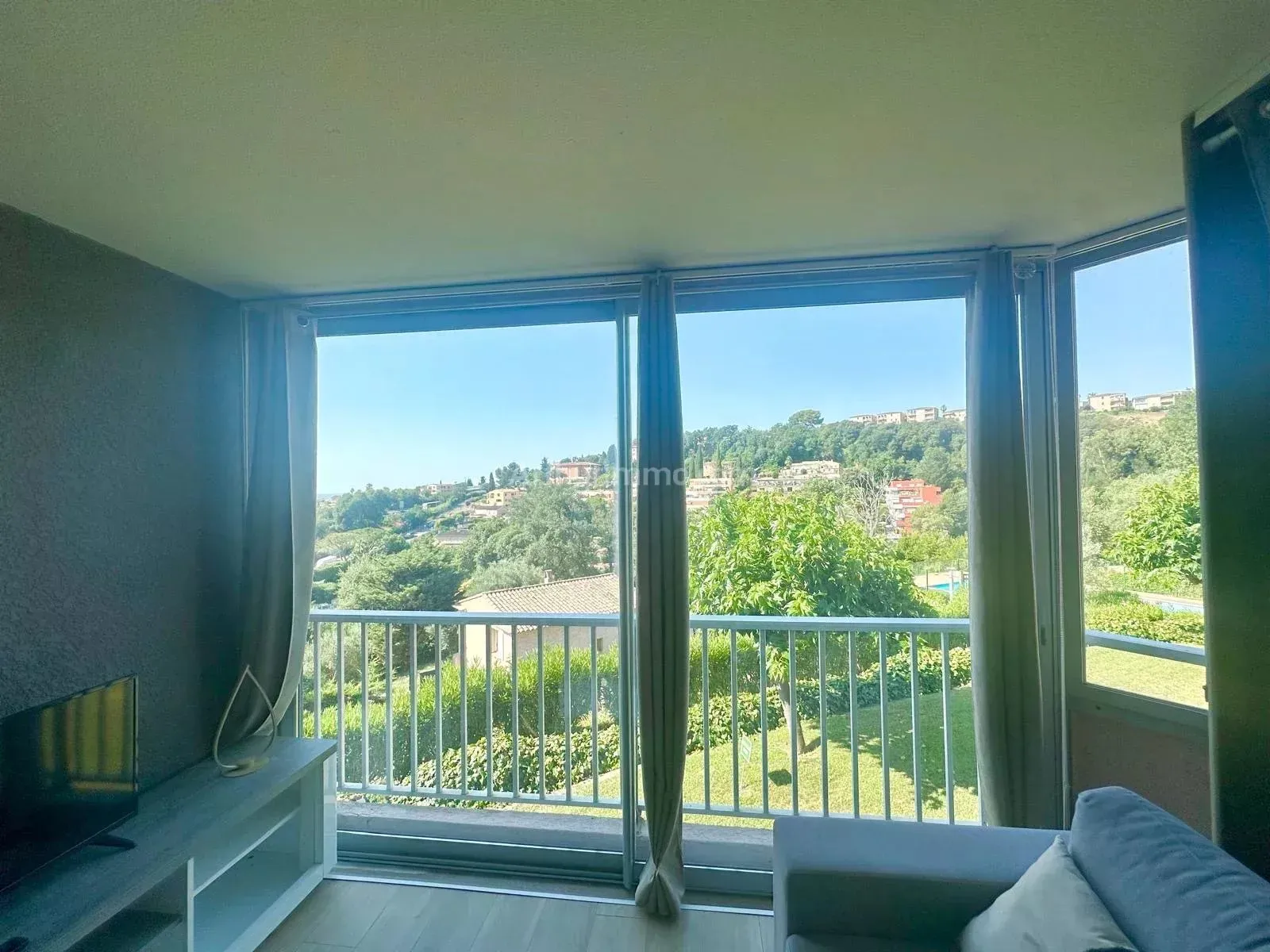 Flat Avenue Bel-Air in Villeneuve-Loubet
